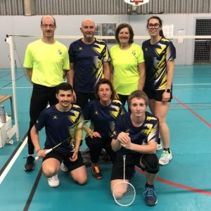 Equipe 2 badminton Lescure